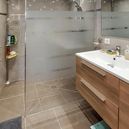 Holiday home Stunning In With Wifi